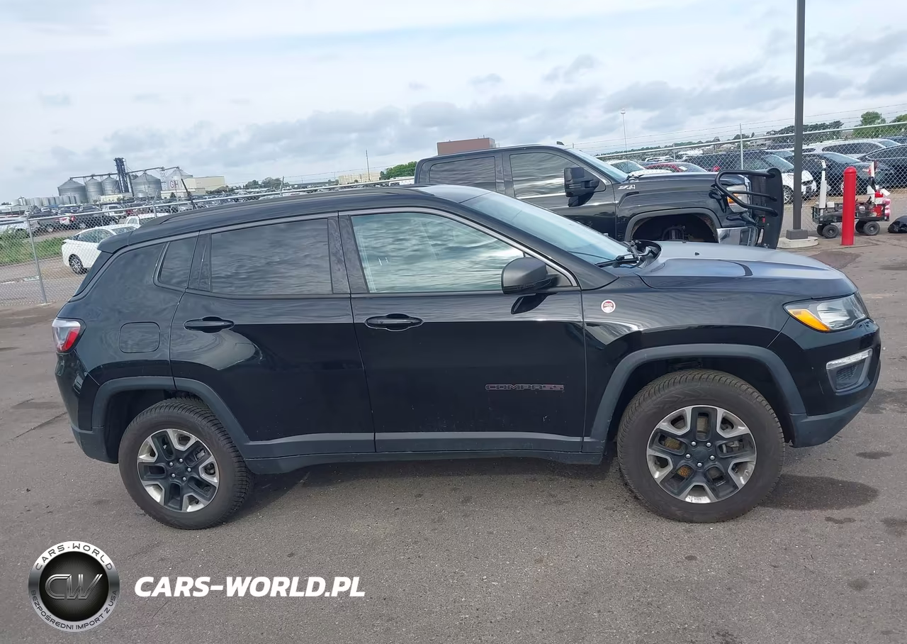2018 Jeep Compass Trailhawk 4X4 VIN:3C4NJDDB3JT419339 - 14