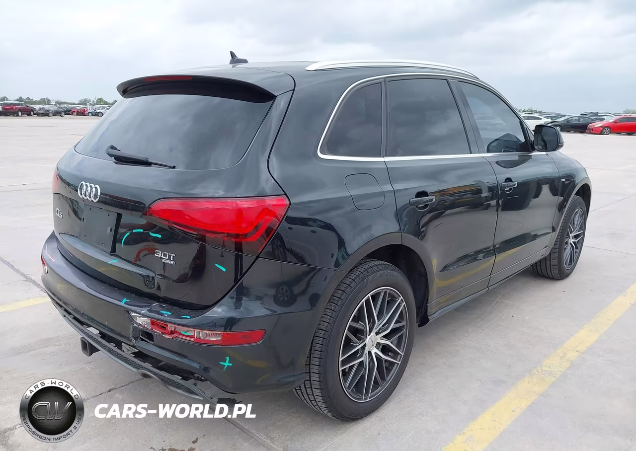 2014 Audi Q5 3.0T Premium Plus VIN:WA1DGAFP2EA075219 - 4