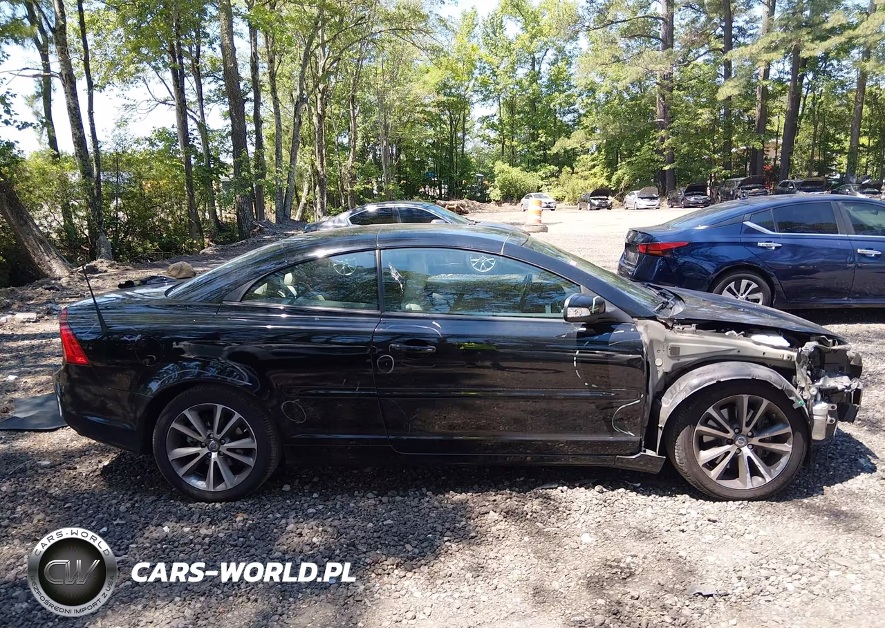 2013 Volvo C70 T5 VIN:YV1672MC8DJ138143 - 13