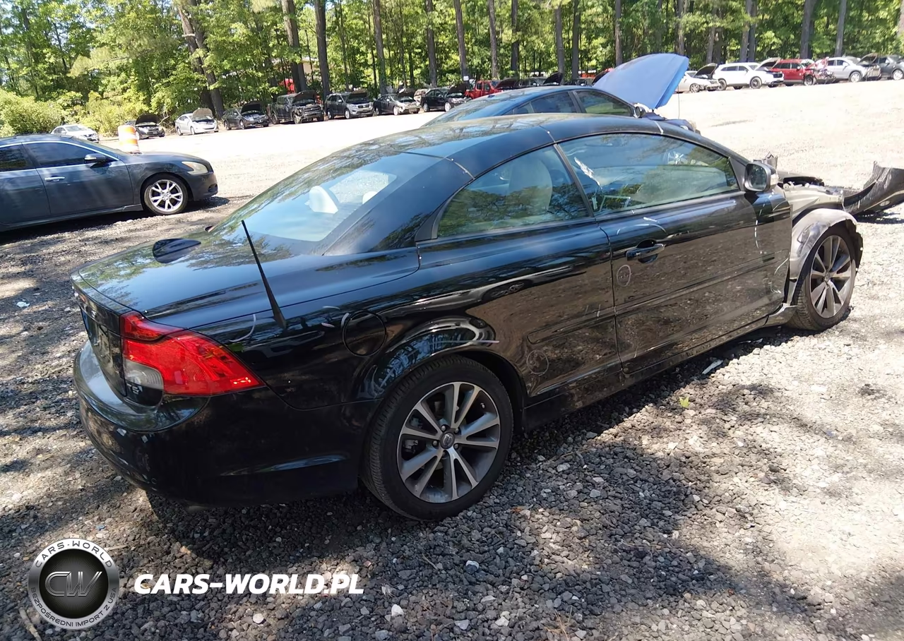 2013 Volvo C70 T5 VIN:YV1672MC8DJ138143 - 4