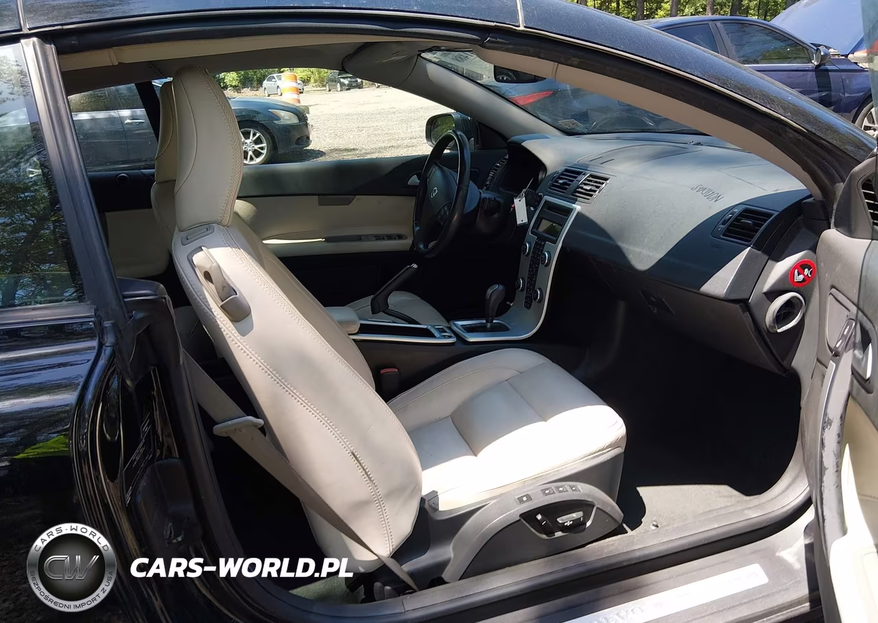 2013 Volvo C70 T5 VIN:YV1672MC8DJ138143 - 5