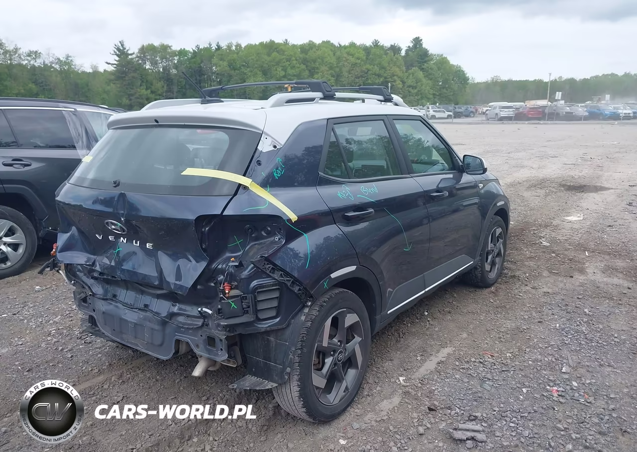 2025 Hyundai Venue Limited VIN:KMHRC8A30SU345669 - 4
