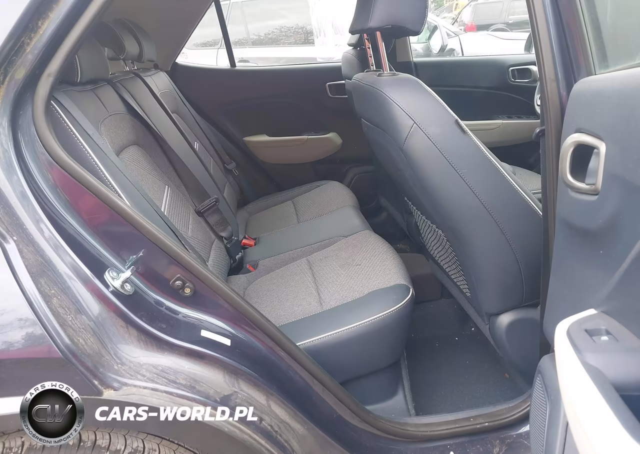 2025 Hyundai Venue Limited VIN:KMHRC8A30SU345669 - 8