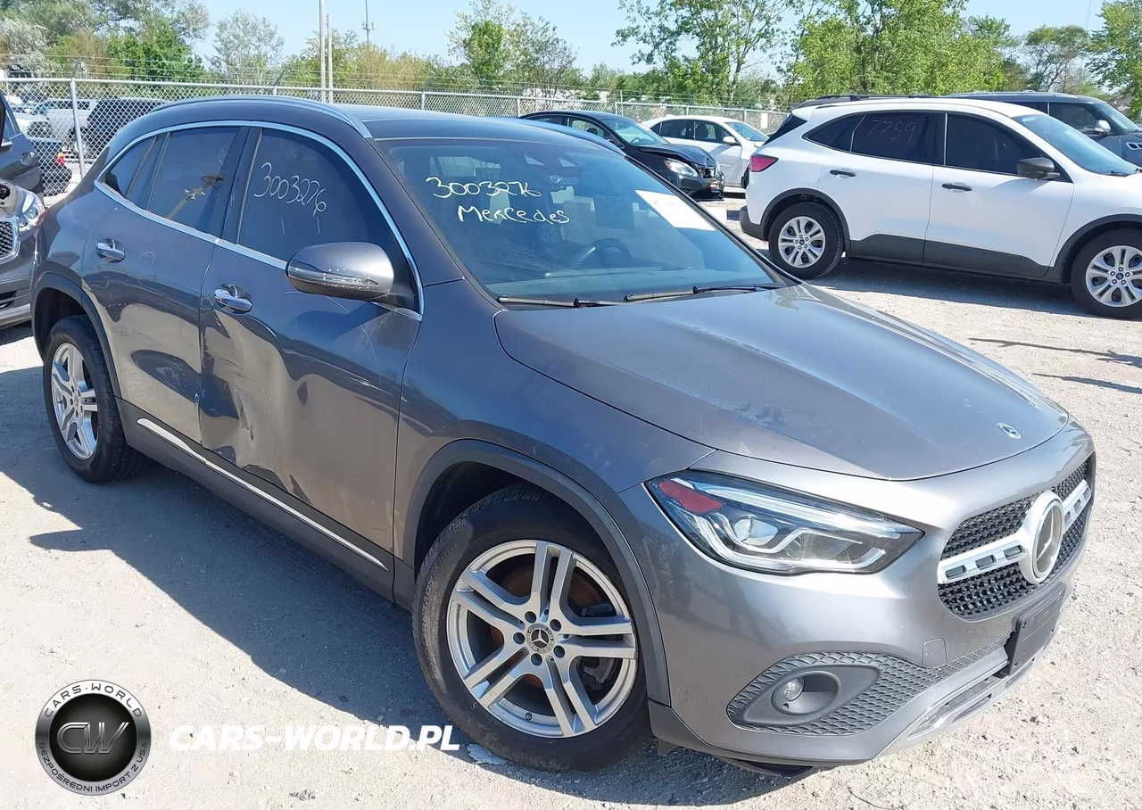 2021 Mercedes-Benz Gla 250 4Matic – zdjęcie 1 z 18