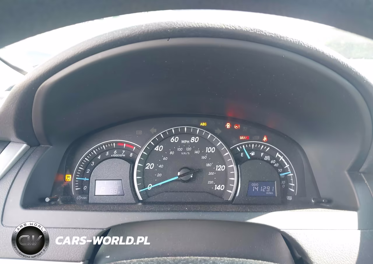 2014 Toyota Camry Le VIN:4T4BF1FK4ER403938 - 7