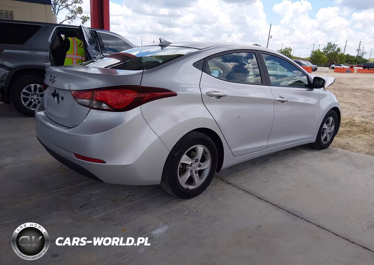 2015 Hyundai Elantra Se VIN:KMHDH4AE5FU328846 - 4