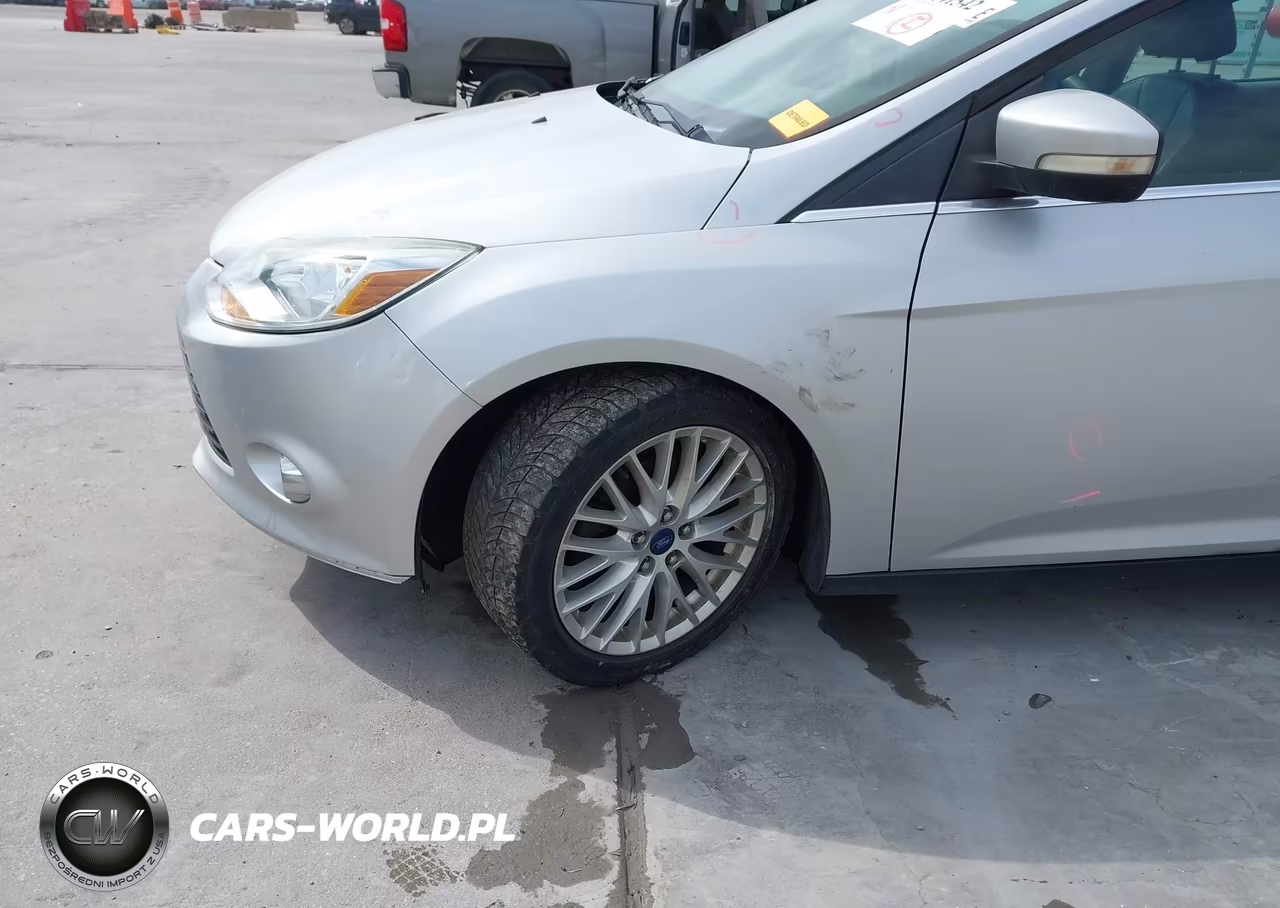 2012 Ford Focus Sel VIN:1FAHP3H21CL420882 - 6