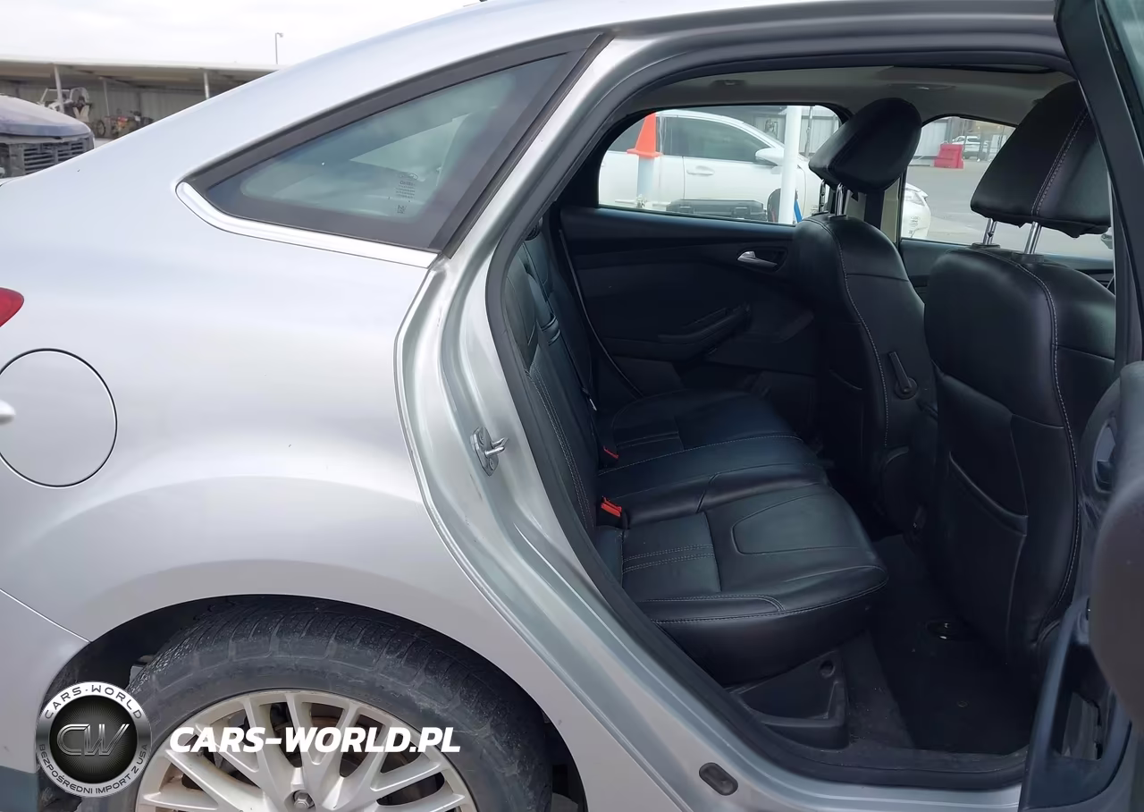 2012 Ford Focus Sel VIN:1FAHP3H21CL420882 - 8