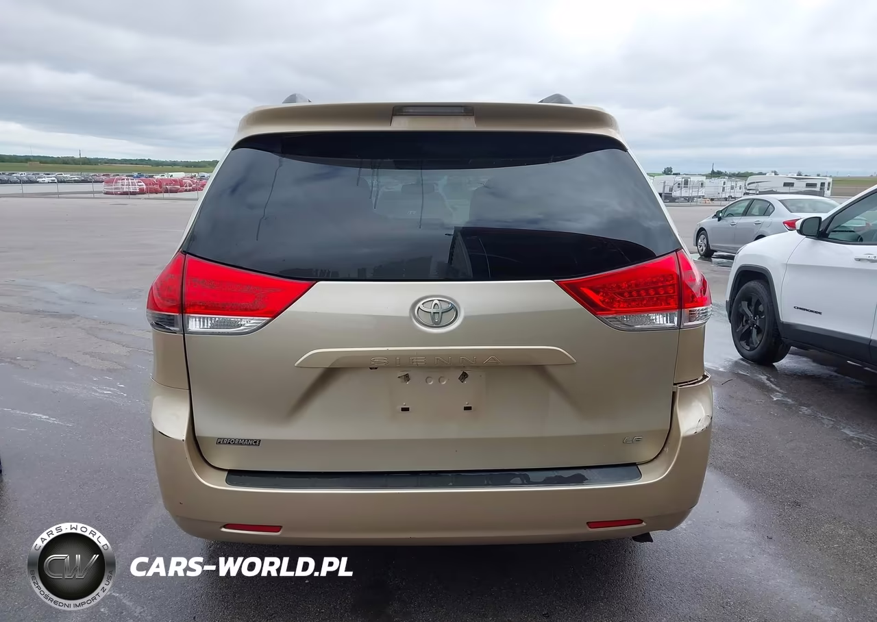 2014 Toyota Sienna Le V6 8 Passenger VIN:5TDKK3DC5ES449025 - 16