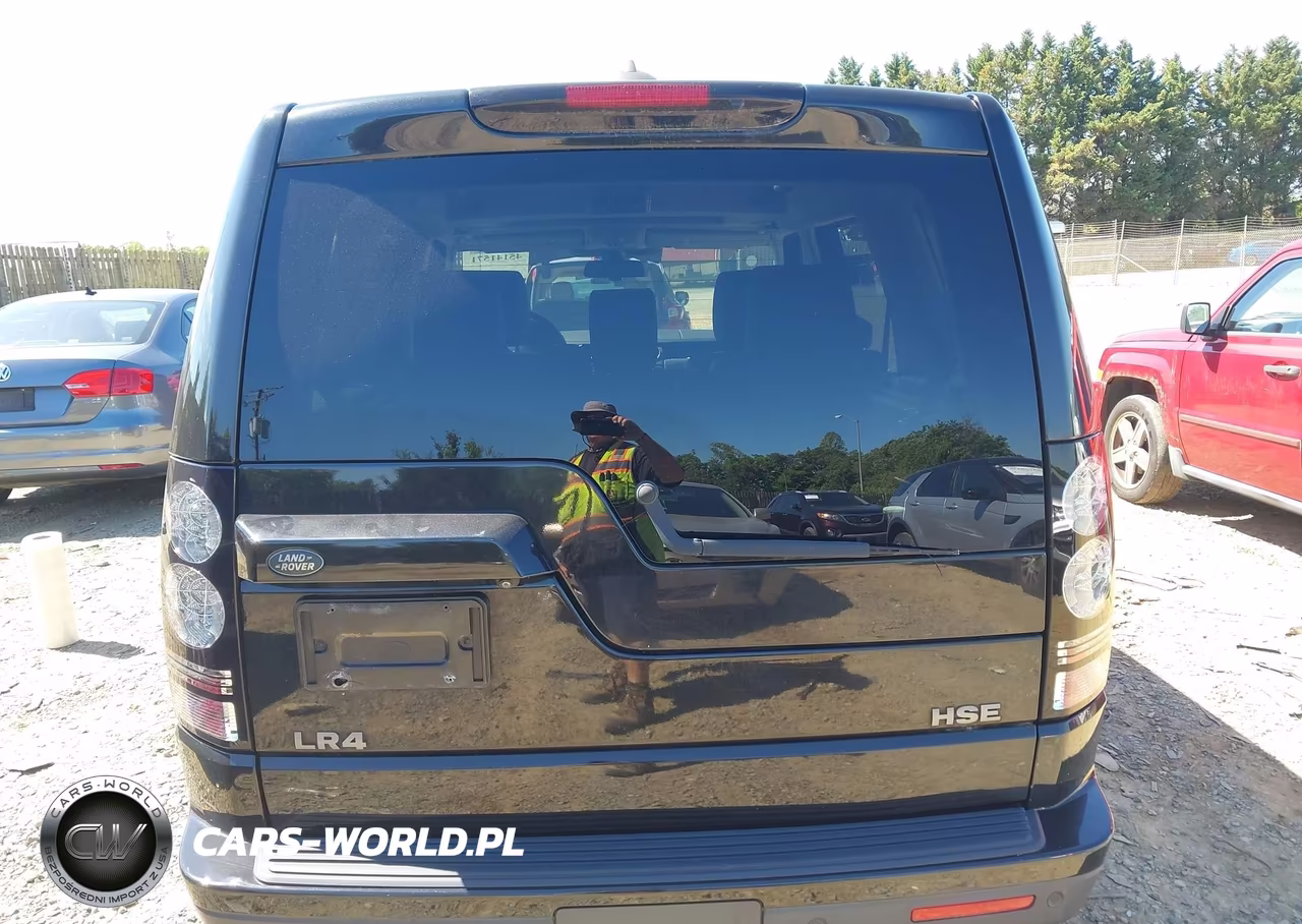 2016 Land Rover Lr4 VIN:SALAG2V61GA837250 - 16