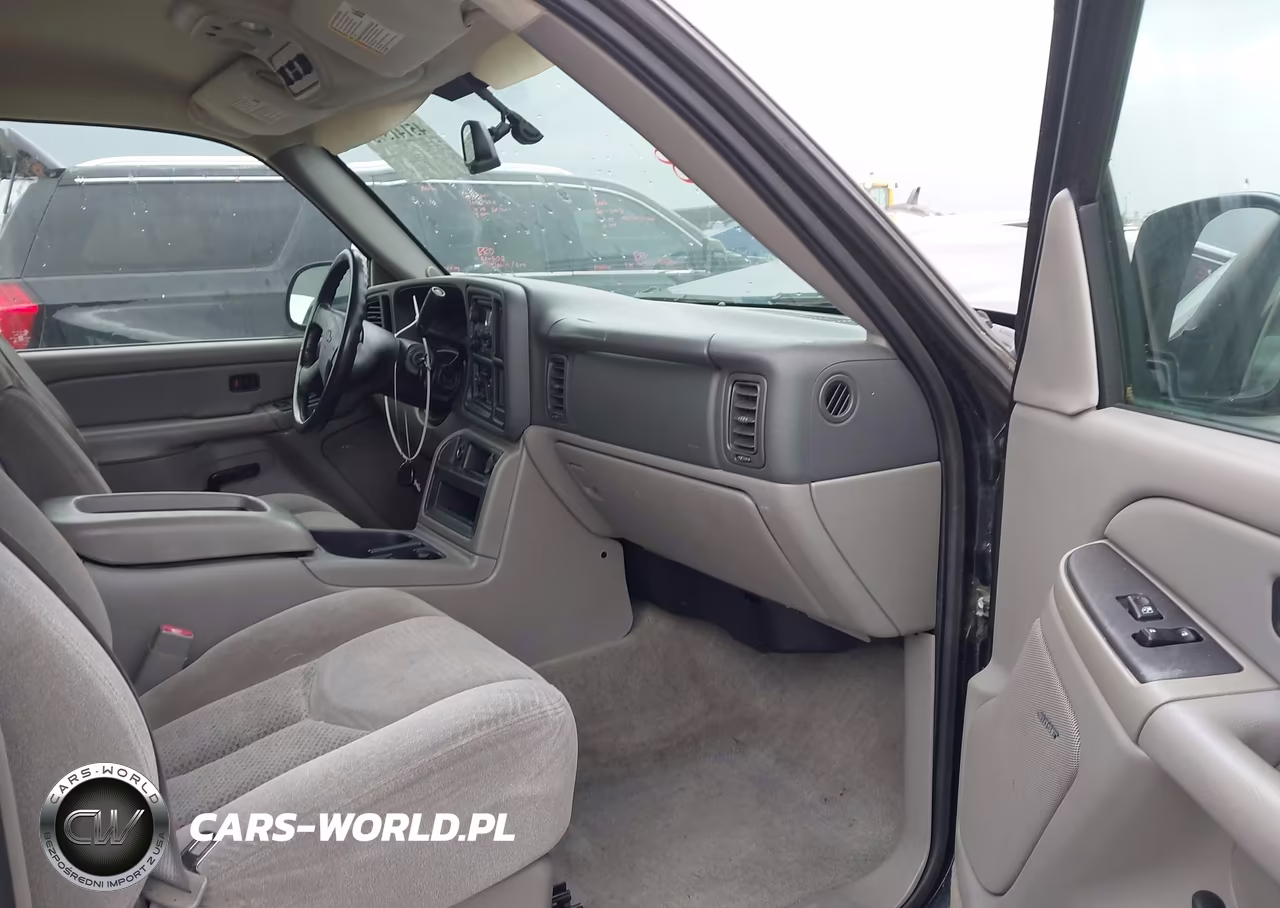 2004 Chevrolet Tahoe Ls VIN:1GNEC13Z94R186143 - 5