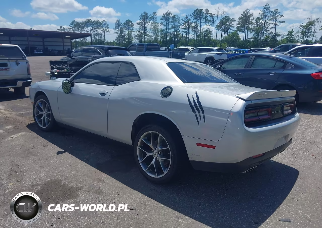 2020 Dodge Challenger Sxt VIN:2C3CDZAG0LH161762 - 3
