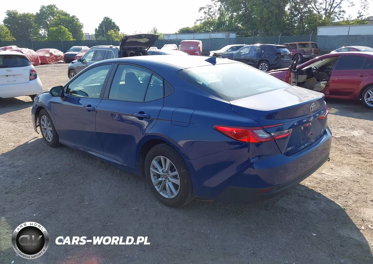 2025 Toyota Camry Le VIN:4T1DAACK4SU111806 - 3