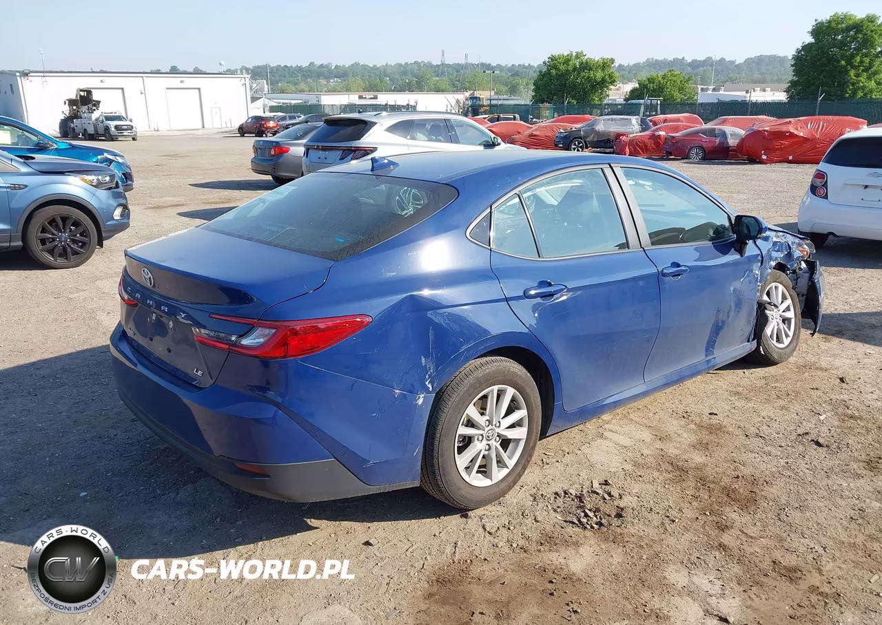 2025 Toyota Camry Le VIN:4T1DAACK4SU111806 - 4