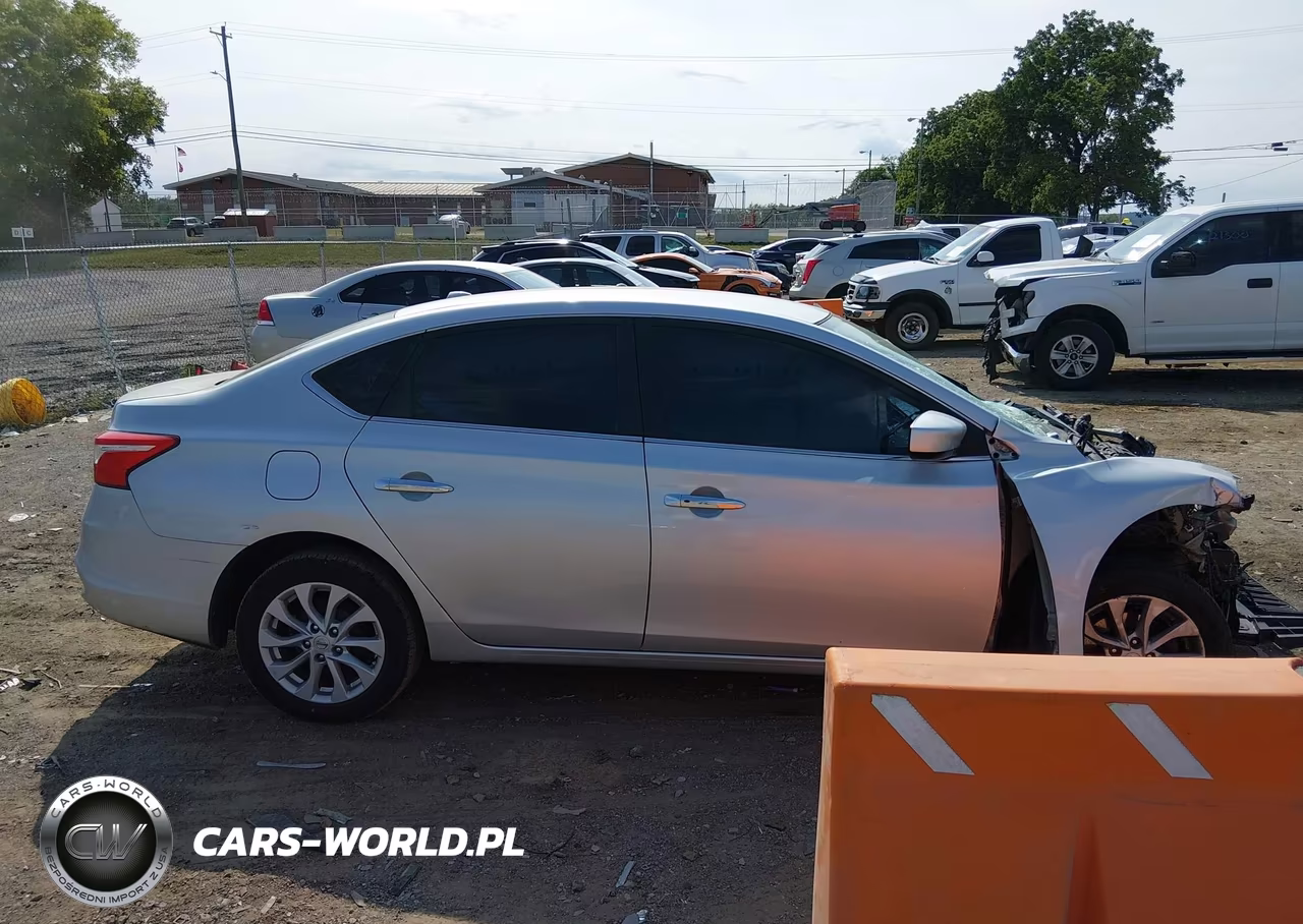 2019 Nissan Sentra Sv VIN:3N1AB7AP3KY435657 - 13