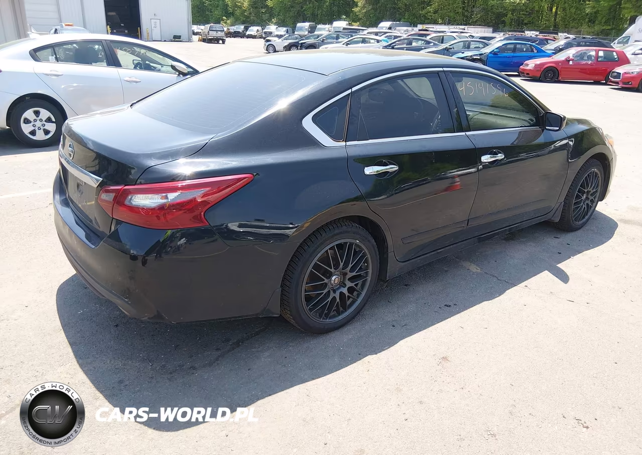 2018 Nissan Altima 2.5 S VIN:1N4AL3AP5JC232611 - 4
