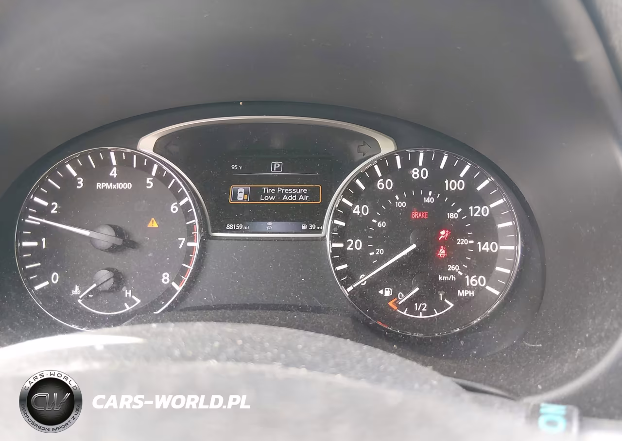 2018 Nissan Altima 2.5 S VIN:1N4AL3AP5JC232611 - 7