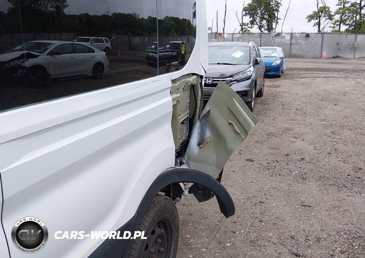2019 Ford Transit-350 Xl VIN:1FBZX2CM6KKA99058 - 6