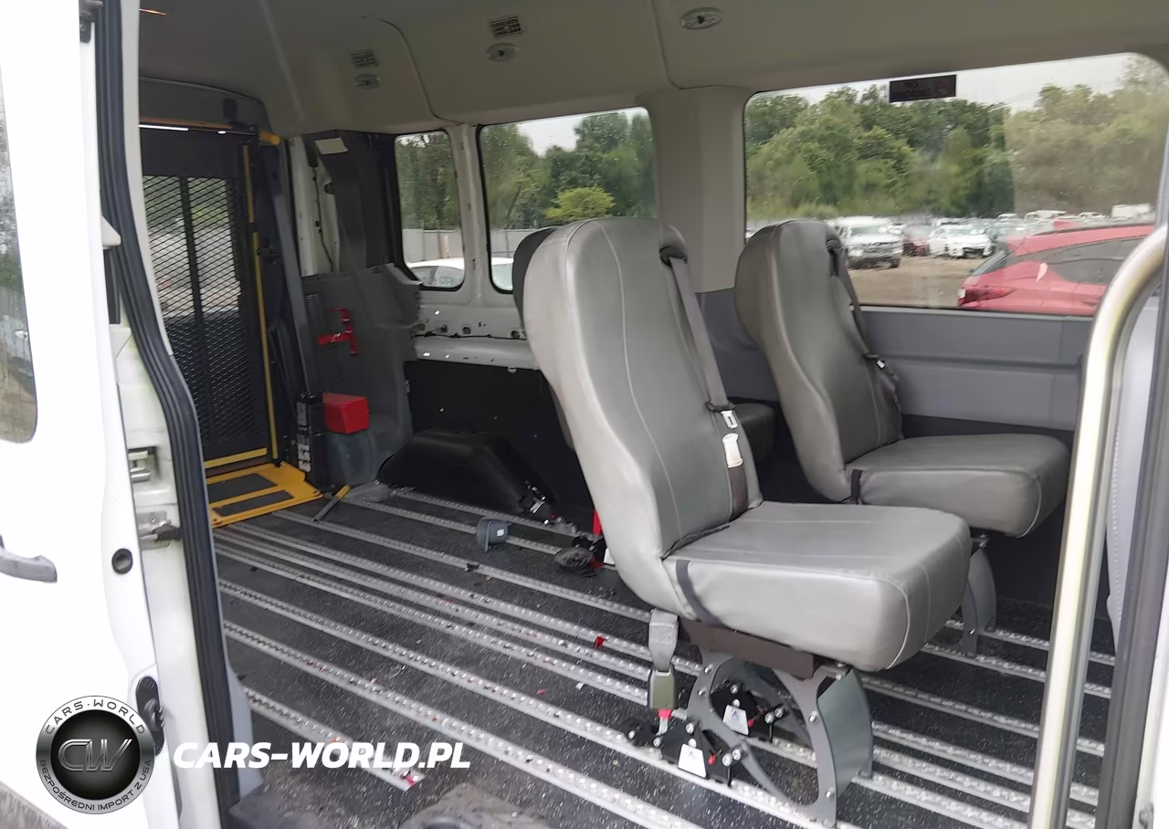2019 Ford Transit-350 Xl VIN:1FBZX2CM6KKA99058 - 8