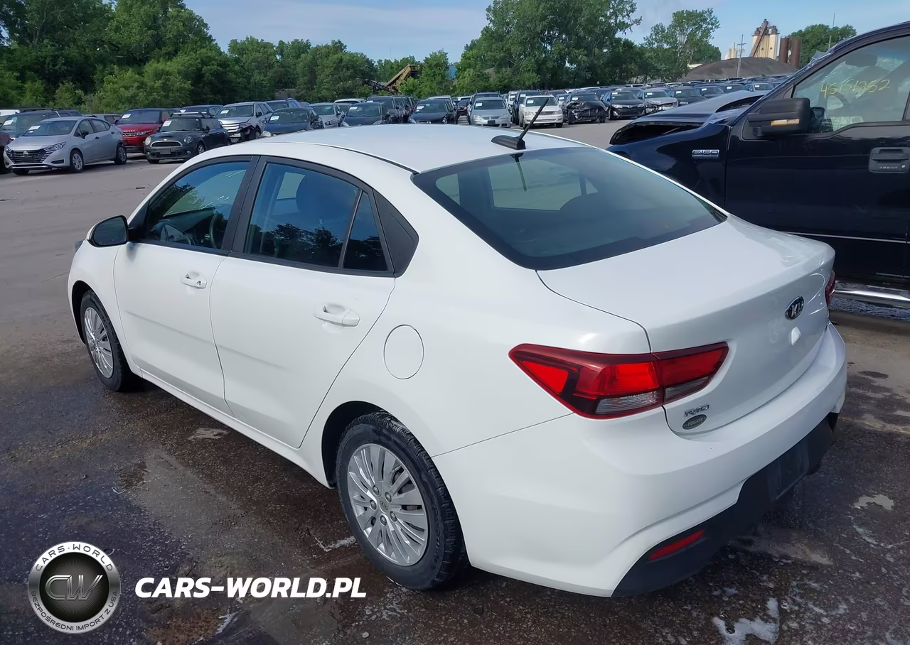 2018 Kia Rio S VIN:3KPA24AB4JE086489 - 3
