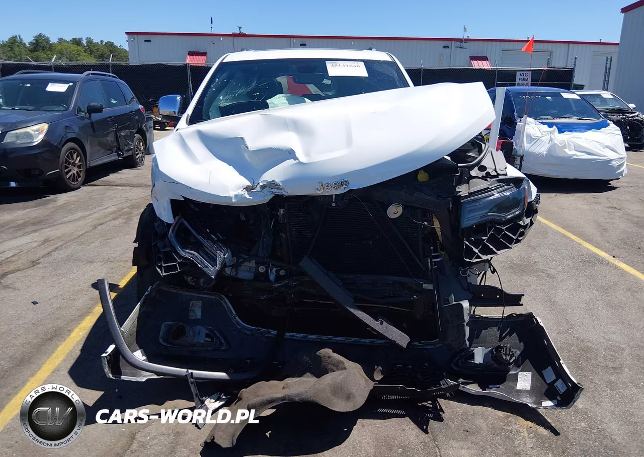 2019 Jeep Grand Cherokee Limited 4X2 VIN:1C4RJEBG5KC556589 - 12