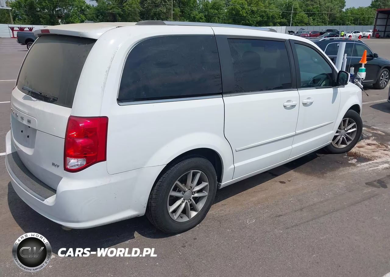 2015 Dodge Grand Caravan Sxt Plus VIN:2C4RDGCGXFR729473 - 4