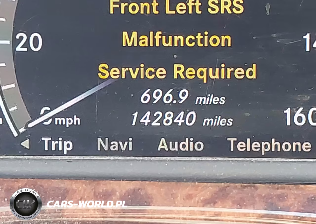 2010 Mercedes-Benz S 550 VIN:WDDNG7BB8AA324923 - 16