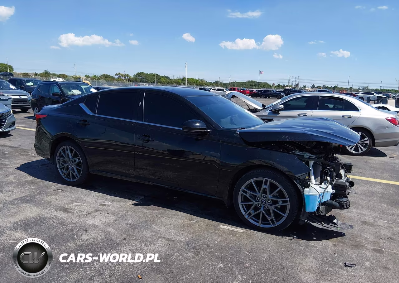 2023 Nissan Altima Sr Vc-Turbo Fwd – zdjęcie 1 z 16