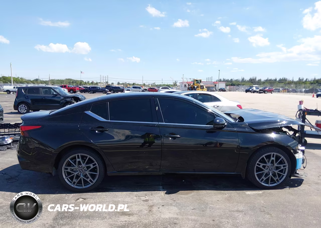 2023 Nissan Altima Sr Vc-Turbo Fwd VIN:1N4AL4CV4PN344847 - 13