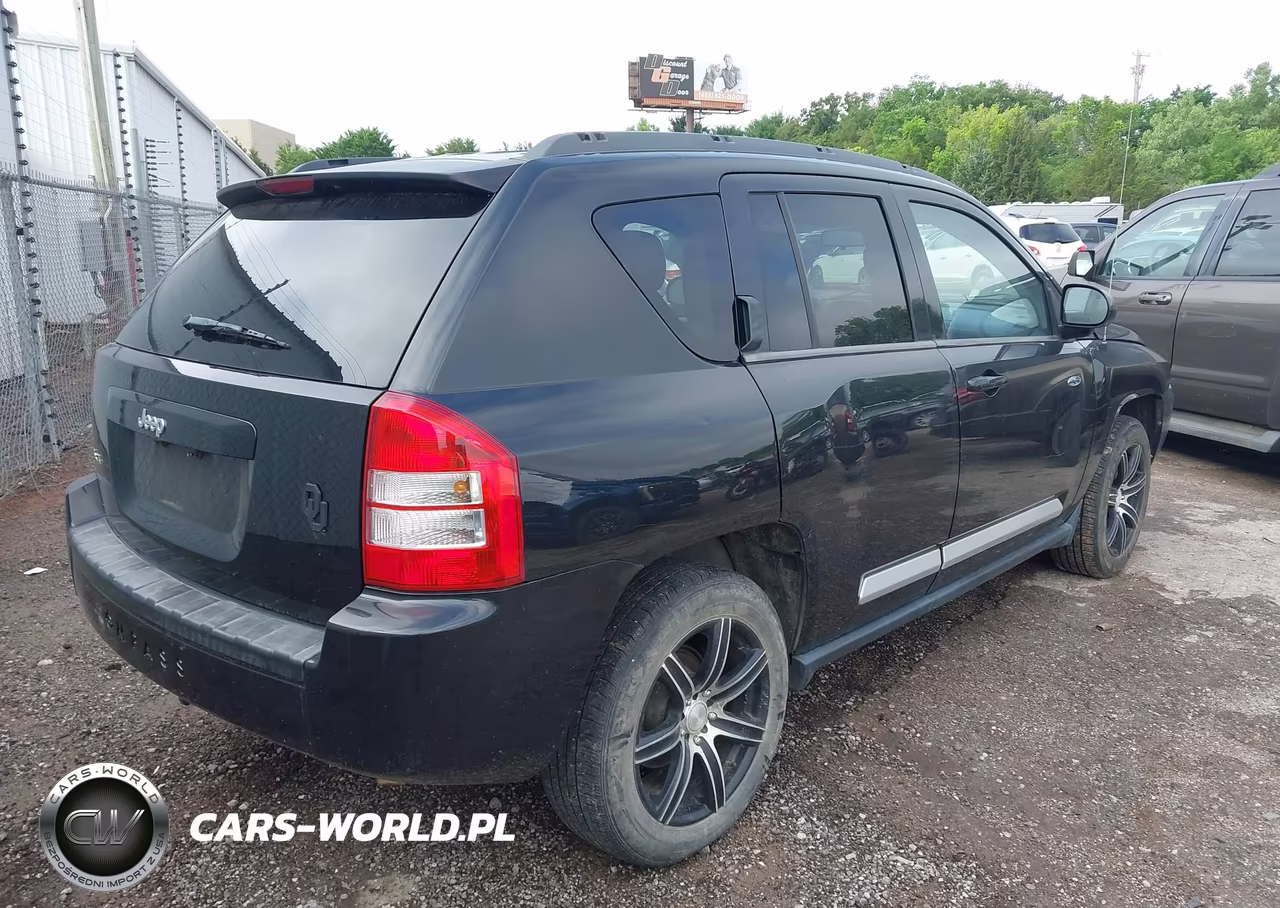 2010 Jeep Compass Sport VIN:1J4NF1FB9AD653952 - 4