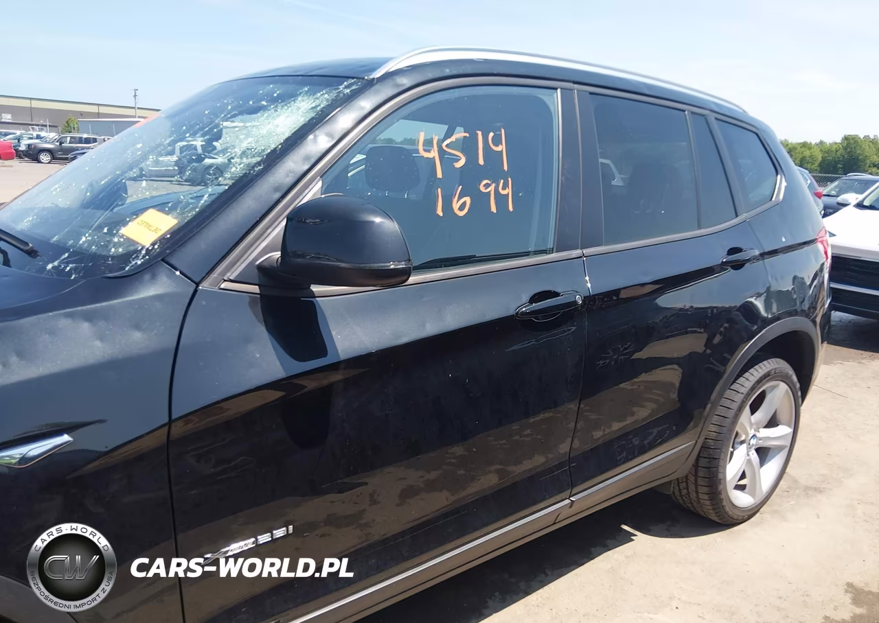2017 BMW X3 xDrive28I VIN:5UXWX9C53H0T08484 - 14