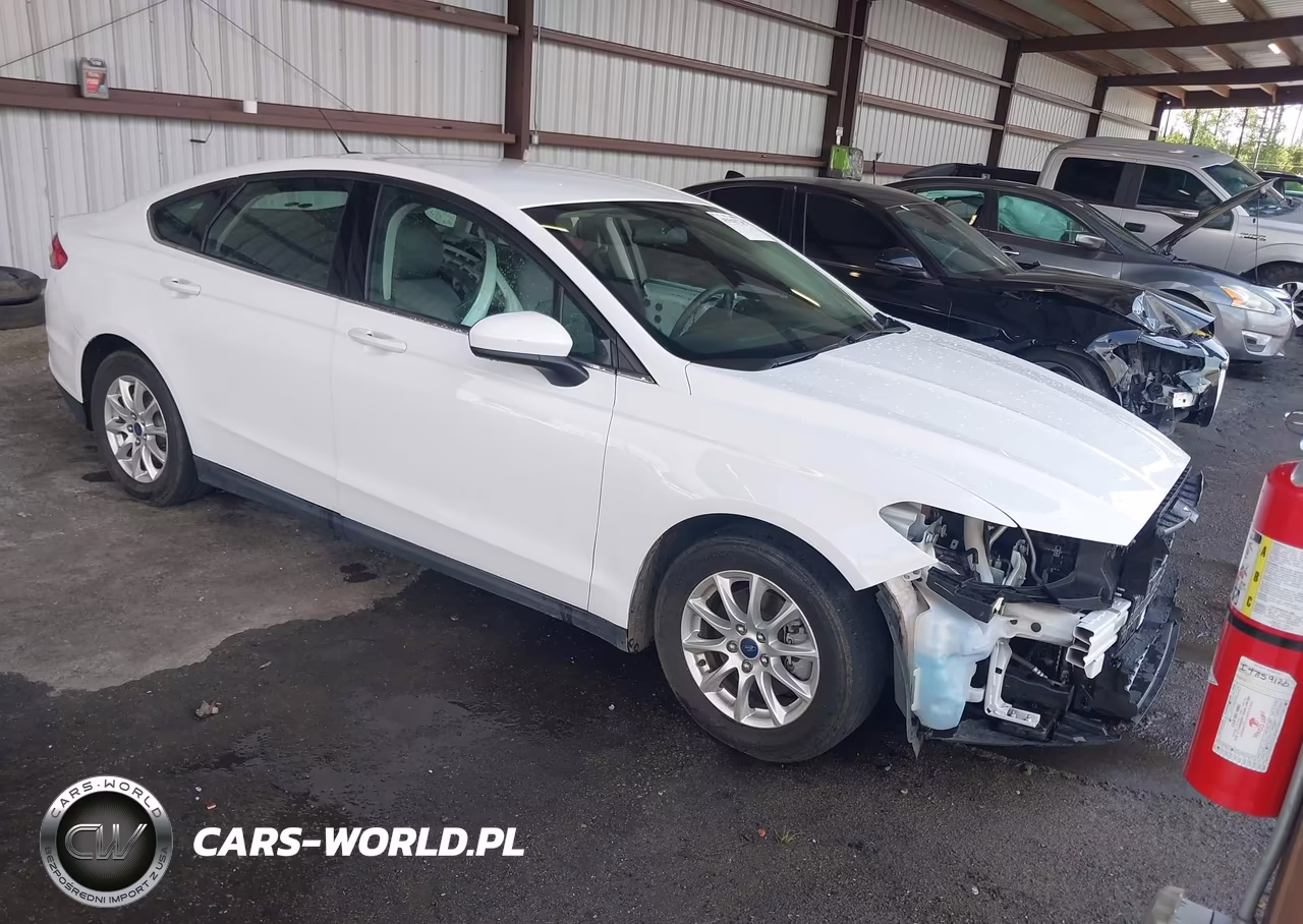 2015 Ford Fusion S – zdjęcie 1 z 16