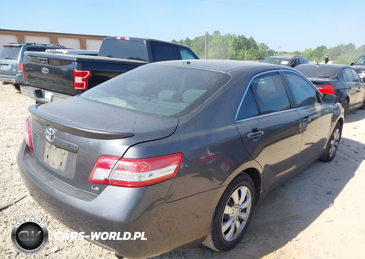 2011 Toyota Camry Le VIN:4T1BF3EK2BU661961 - 4