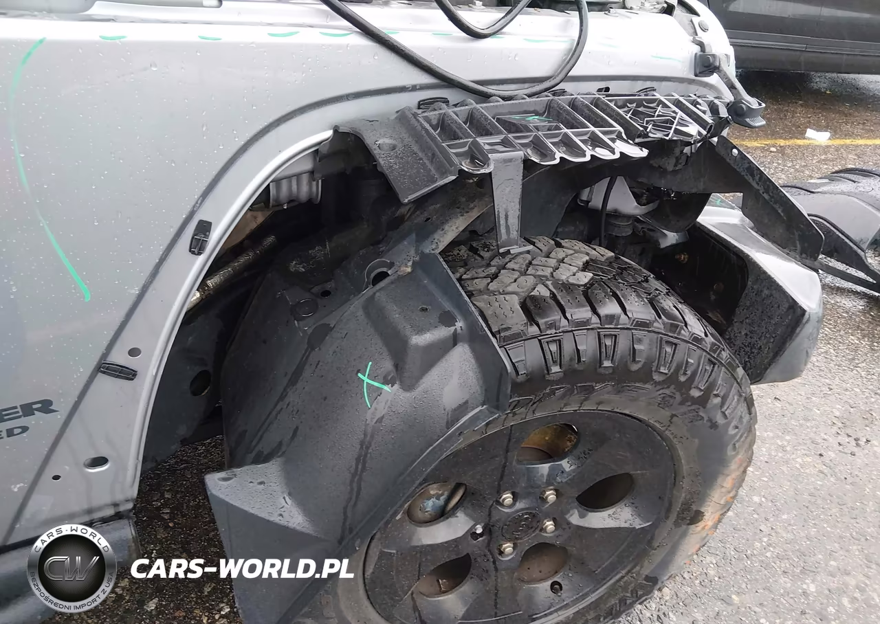 2015 Jeep Wrangler Unlimited Altitude VIN:1C4BJWEG2FL767628 - 19