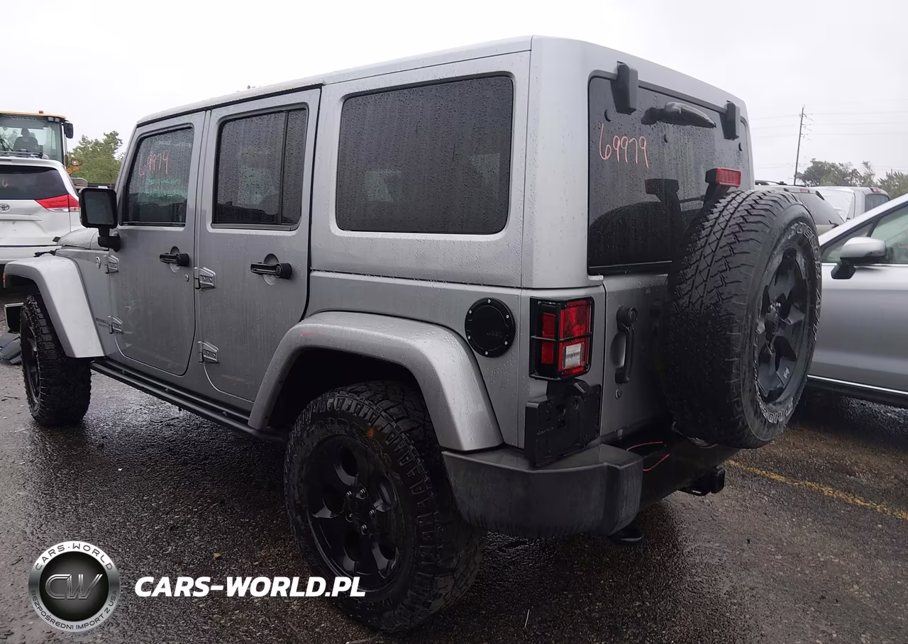 2015 Jeep Wrangler Unlimited Altitude VIN:1C4BJWEG2FL767628 - 3