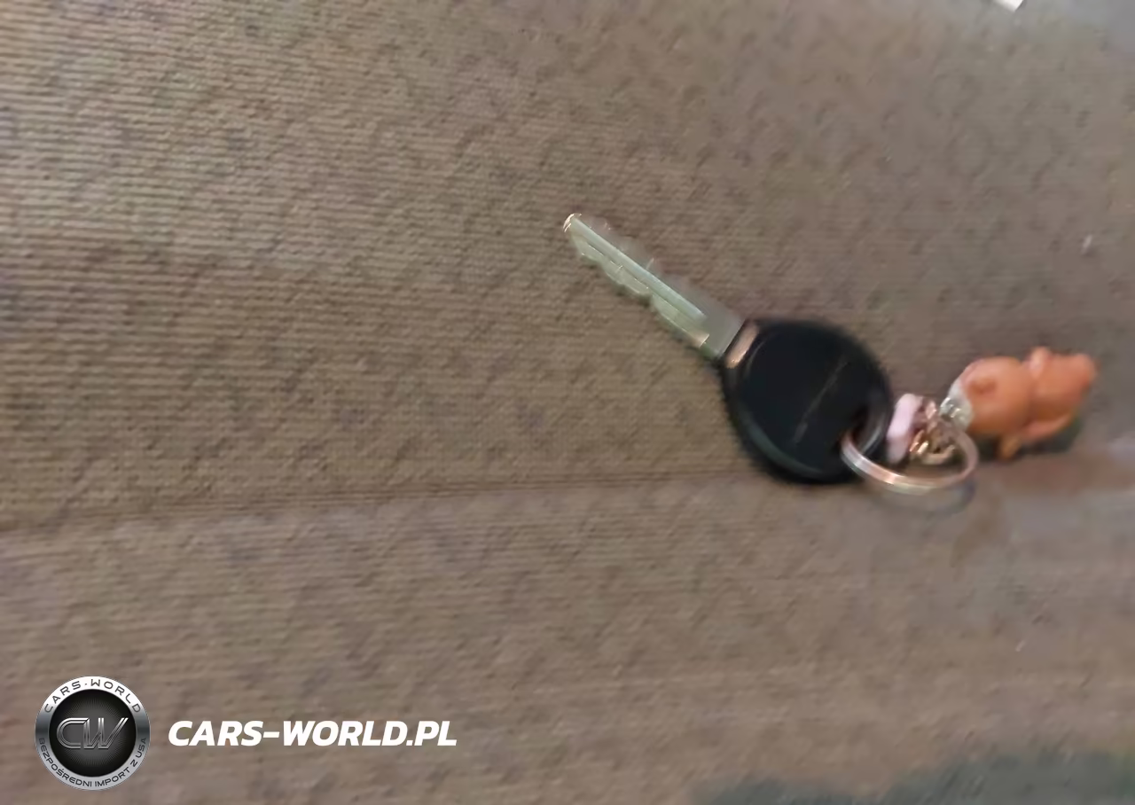 2003 Chrysler Voyager Lx VIN:1C4GJ45343B115568 - 11