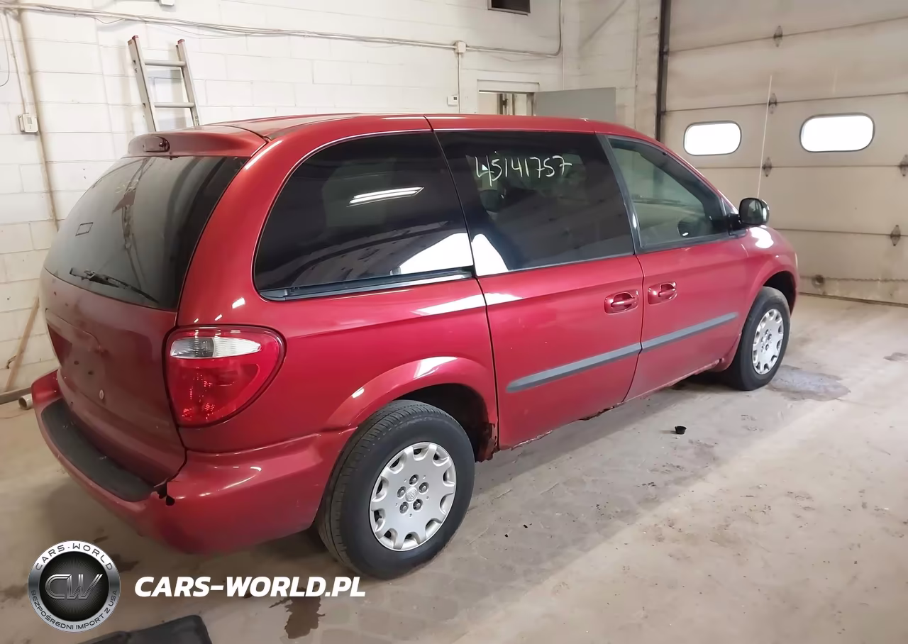2003 Chrysler Voyager Lx VIN:1C4GJ45343B115568 - 4