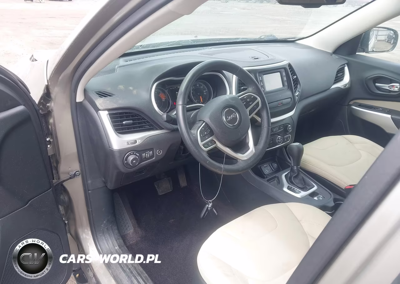 2017 Jeep Cherokee Latitude Fwd VIN:1C4PJLCS4HW624063 - 18