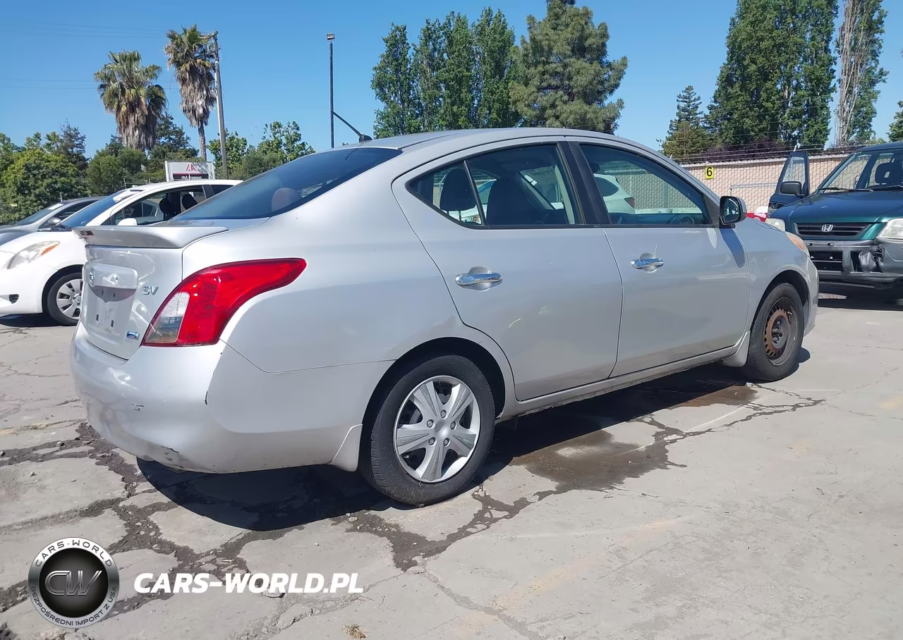 2013 Nissan Versa 1.6 Sv VIN:3N1CN7AP9DL877553 - 4