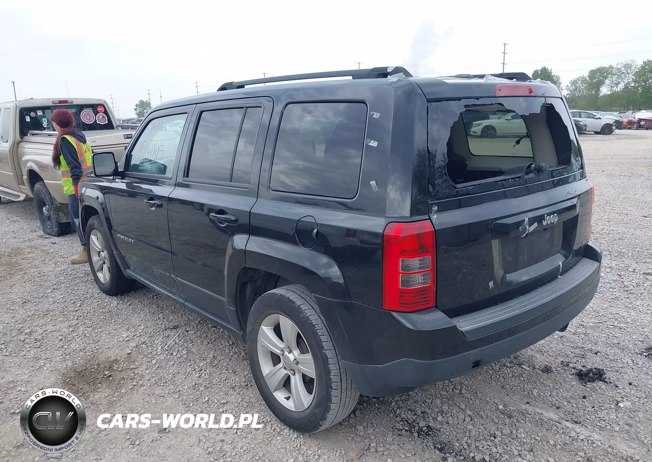 2016 Jeep Patriot Sport VIN:1C4NJPBB0GD526030 - 3