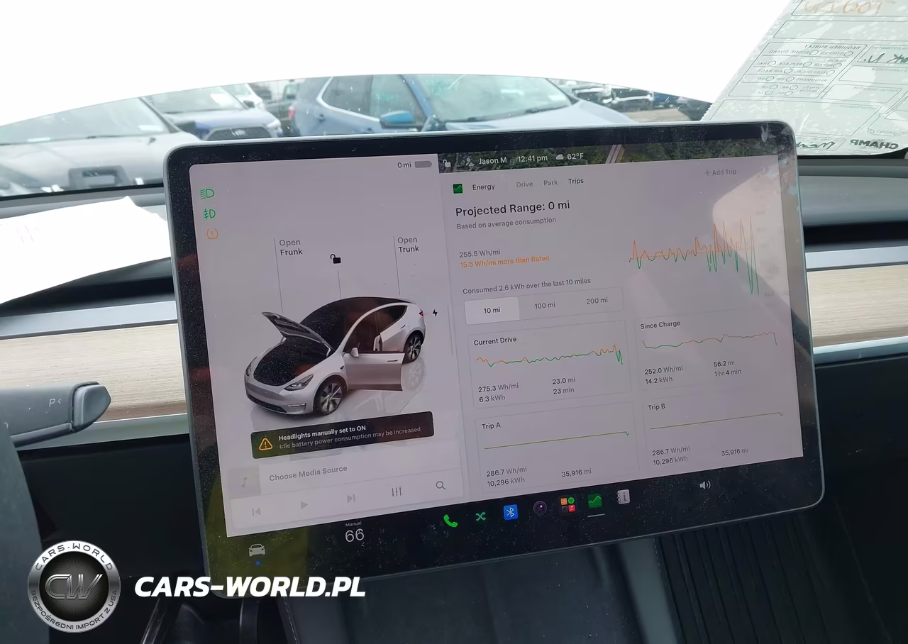 2023 Tesla Model Y Awd-Long Range Dual Motor All-Wheel Drive VIN:7SAYGDEE3PF851170 - 18