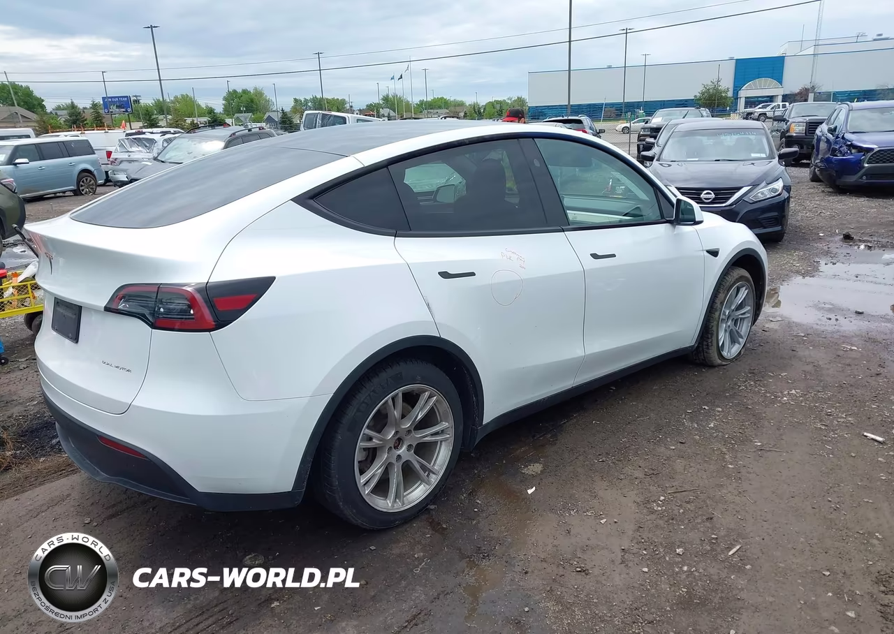 2023 Tesla Model Y Awd-Long Range Dual Motor All-Wheel Drive VIN:7SAYGDEE3PF851170 - 4