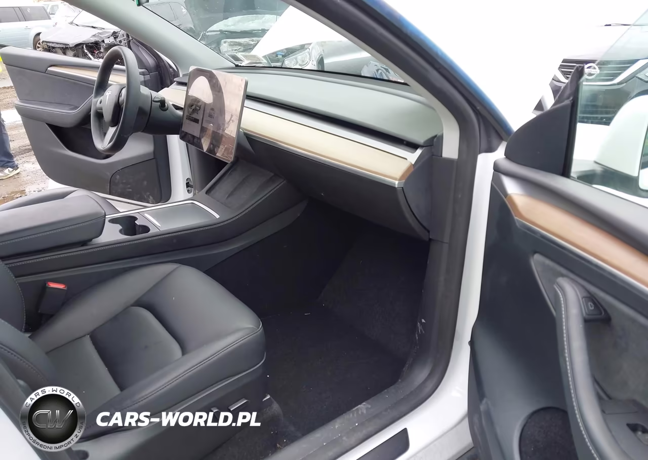 2023 Tesla Model Y Awd-Long Range Dual Motor All-Wheel Drive VIN:7SAYGDEE3PF851170 - 5