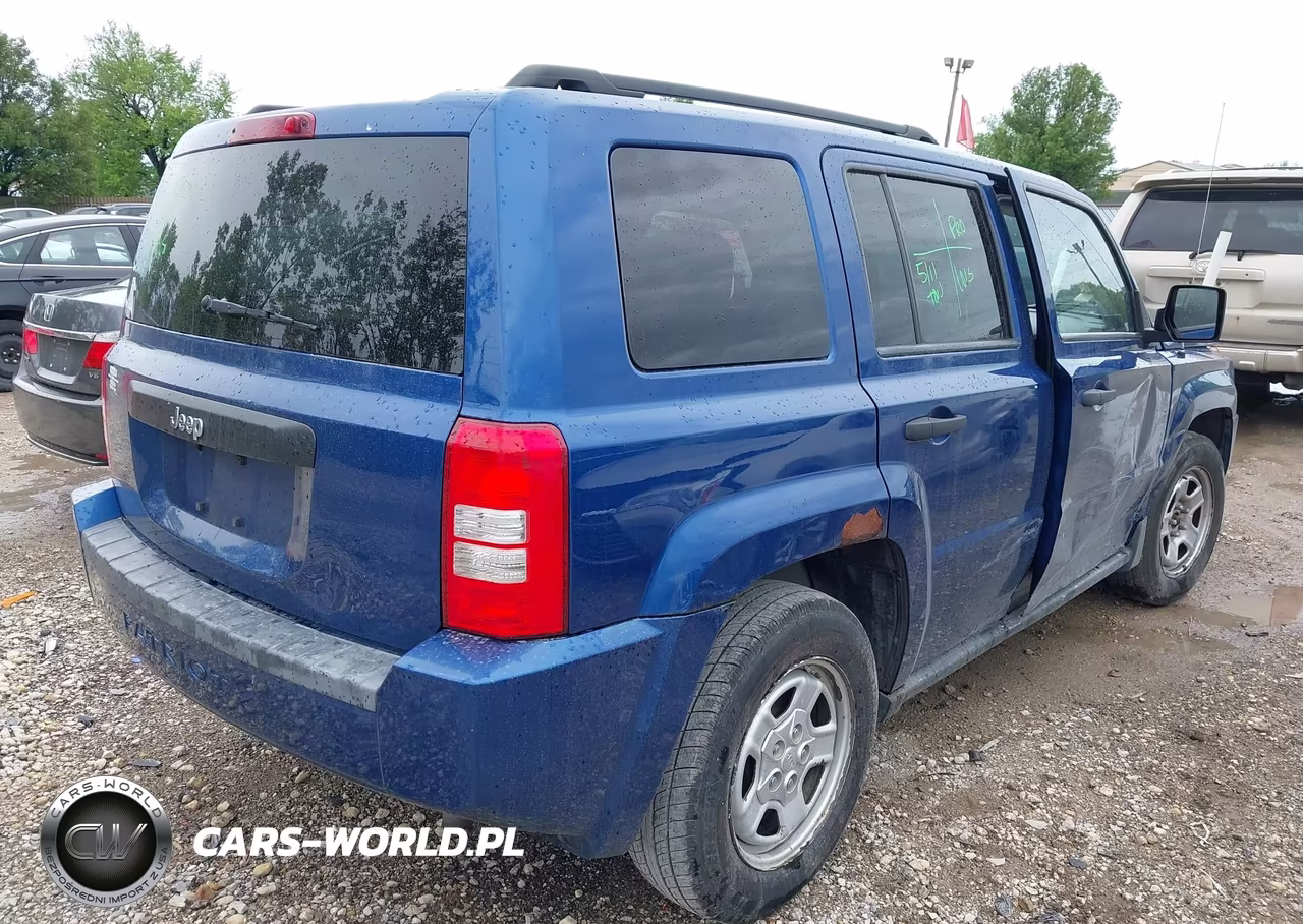 2009 Jeep Patriot Sport VIN:1J4FT28A49D159176 - 4