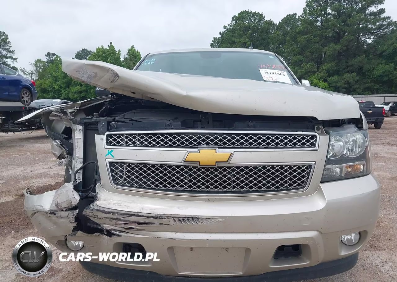 2014 Chevrolet Tahoe Ltz VIN:1GNSCCE04ER213277 - 12