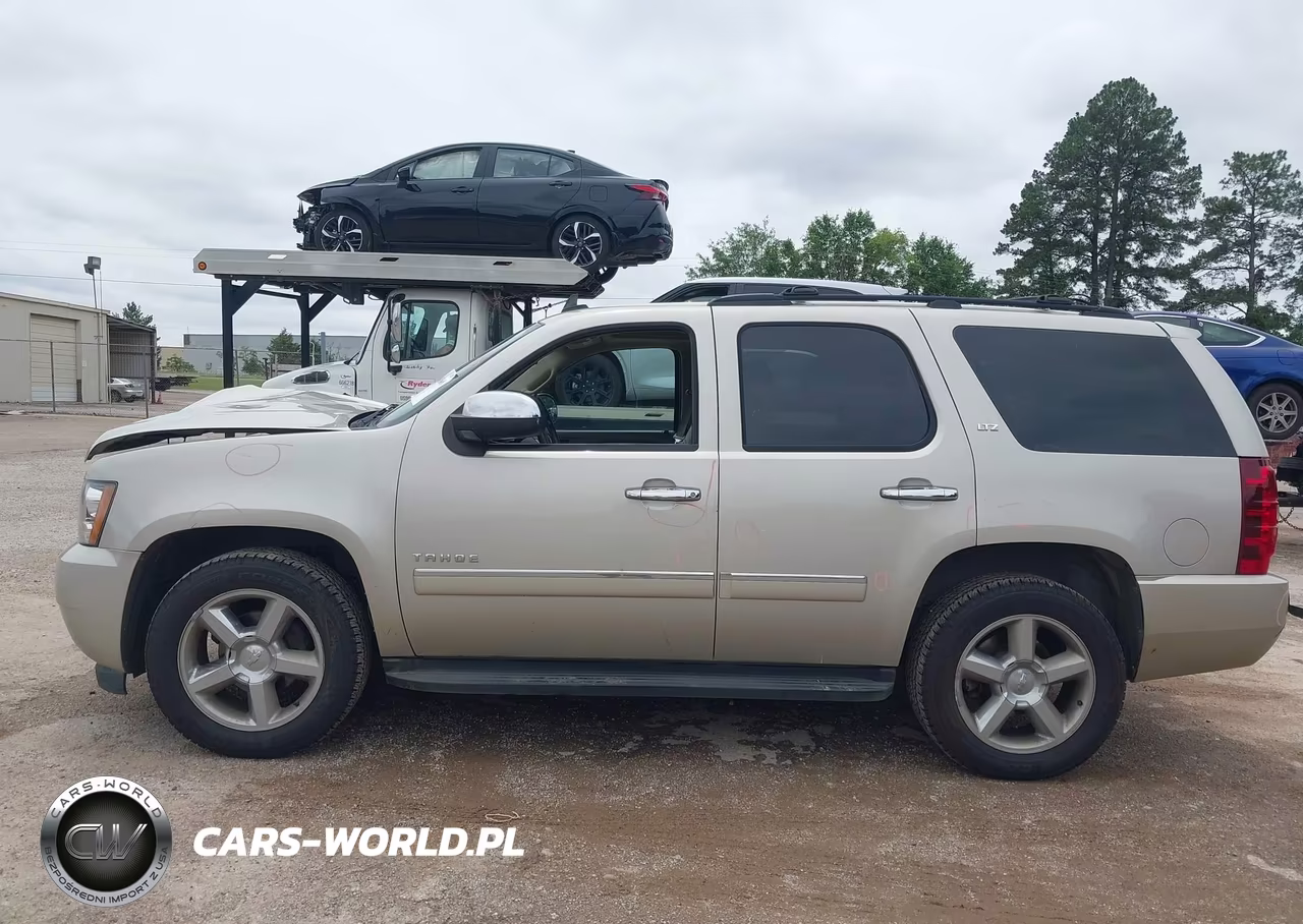 2014 Chevrolet Tahoe Ltz VIN:1GNSCCE04ER213277 - 14