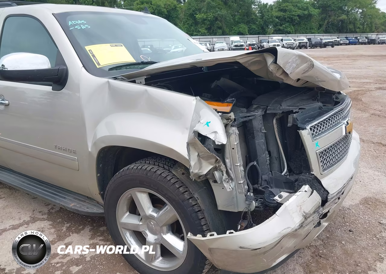 2014 Chevrolet Tahoe Ltz VIN:1GNSCCE04ER213277 - 17