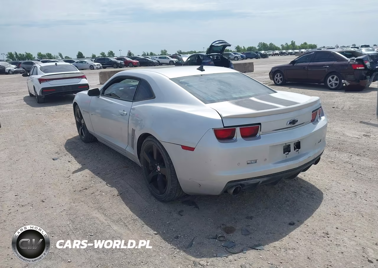 2010 Chevrolet Camaro 2Ss VIN:2G1FK1EJ6A9179852 - 3
