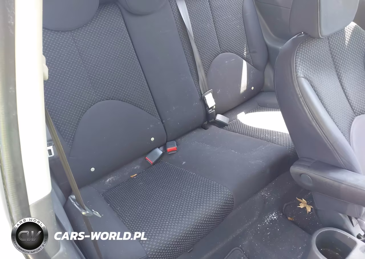 2010 Hyundai Accent Gs VIN:KMHCM3AC3AU153800 - 8