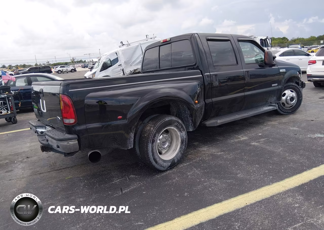 2005 Ford F-350 Lariat-Xl-Xlt VIN:1FTWW32PX5EB85494 - 4